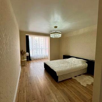 Богдана Хмельницького вул., 230а