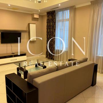 Болсуновська вул. (Сергія Струтинського), 23