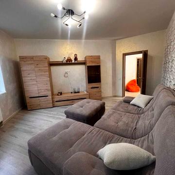 Михайла Донця вул., 2-А