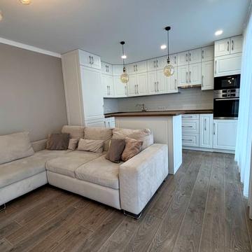 Осокорська вул., 2а