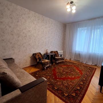 Копилівська вул., 2