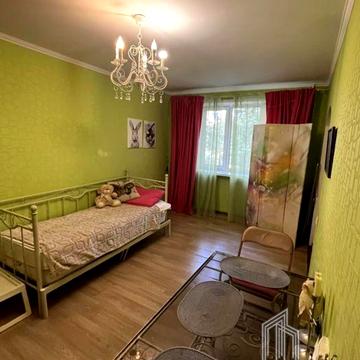 Академіка Корольова вул., 6-А