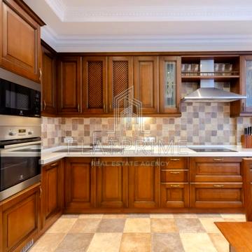 Андрія Верхогляда вул. (Михайла Драгомирова), 9