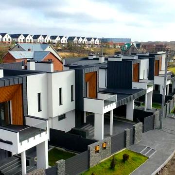 Івана Франка вул., 74