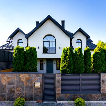 Лесі Українки вул. (Комсомольська)