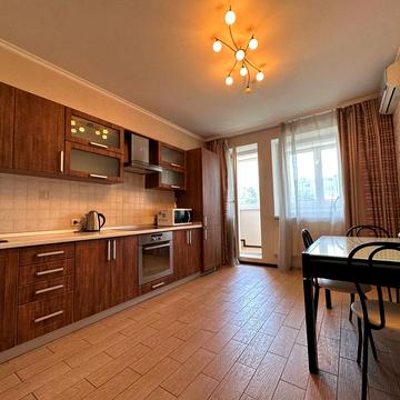 Голосіївська вул., 13