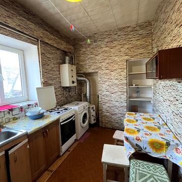 Олександра Кутузакія вул. (Ленінградська), 44