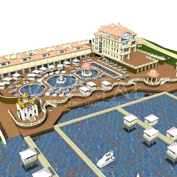 Квітнева, 111