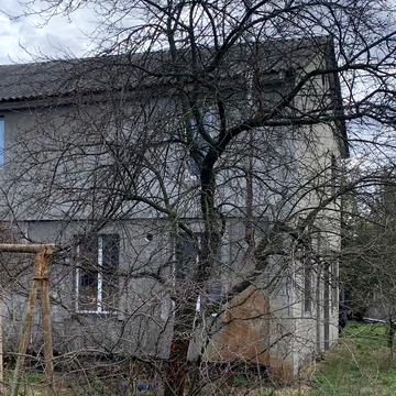 Садова вул., 11