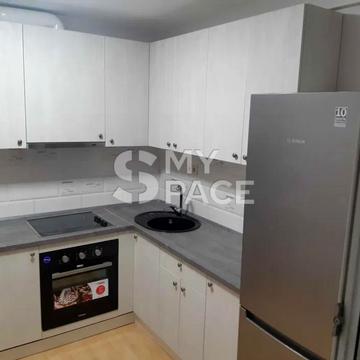 Академіка Заболотного вул., 126/1