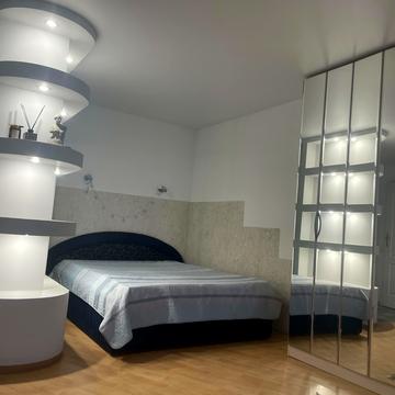 Миколи Пимоненка вул., 5