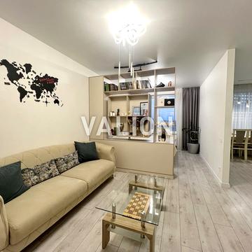 Академіка Заболотного вул., (Будинок 4)