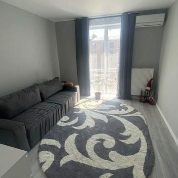 Пилипа Орлика вул., 3