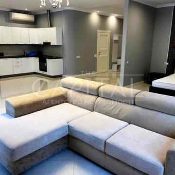 Болсуновська вул. (Сергія Струтинського), 23