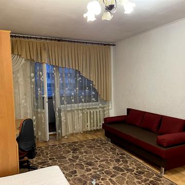 Миколи Міхновського бульв. (Дружби народів), 10-А