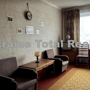 Академіка Кіпріанова вул., 2