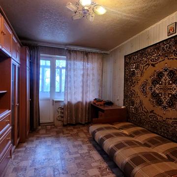 Нескорених вул., 52а