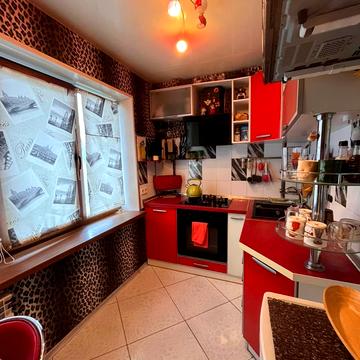 Павла Вірського бульв. (Саратівська), 6