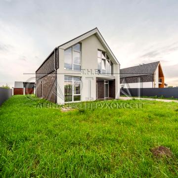 Стрітенська вул.