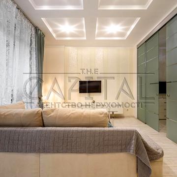 Андрія Верхогляда вул. (Михайла Драгомирова), 5