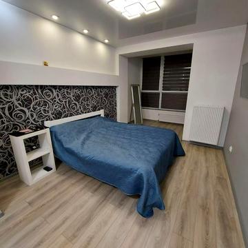 Богдана Хмельницького  вул., 230а