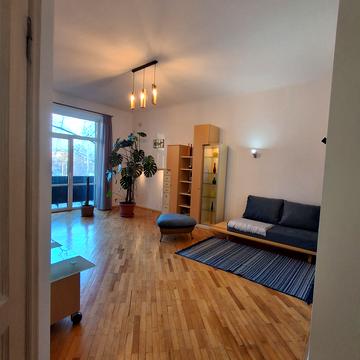 Берестейський просп. (Перемоги), 71/2