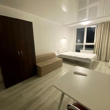 Літературна вул., 10-А