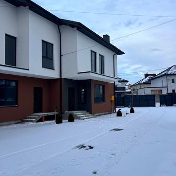 Бічна піскова, 23