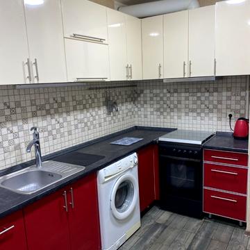 Олега Григорєва вул., 10а