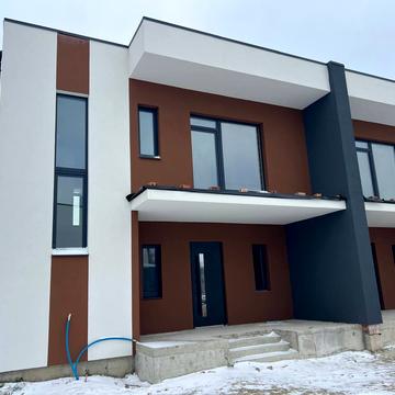 Івана Сірка вул., 74