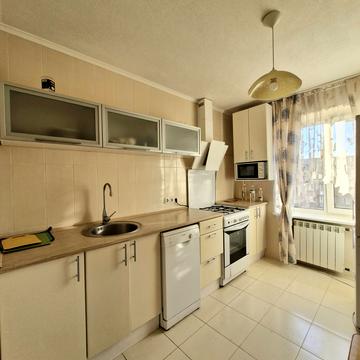 Автозаводська, 89