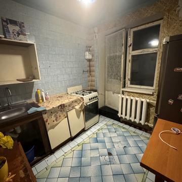 Центральний Аеропорт вул., 15