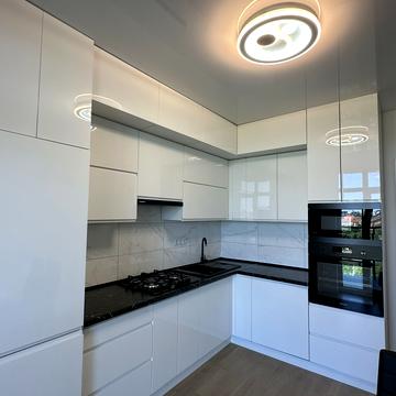 Стрийська вул., 108