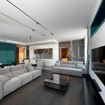 Антоновича вул. (Горького), 44