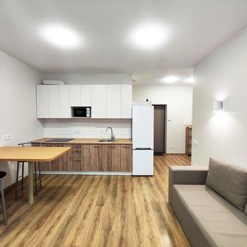 Павла Лі пров. (Московський), 2-Б