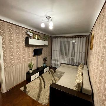 24 Серпня вул., 17