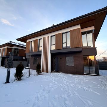 Полтавська вул.