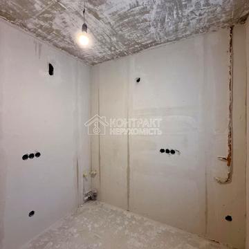 Каденюка вул., 24а