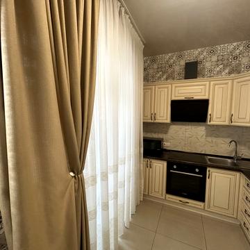 Гетьмана Івана Мазепи вул., 6-8