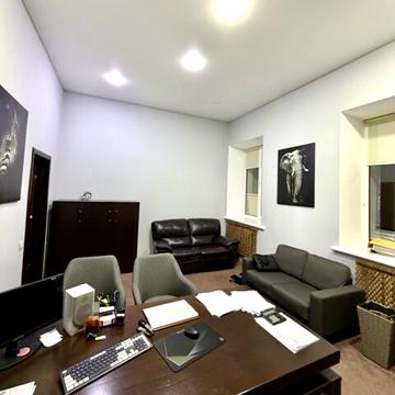 Гоголя вул., 13