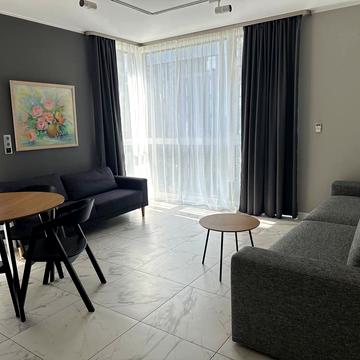 Предславинська вул., 42