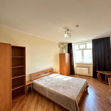 Петра Калнишевського вул. (Михайла Майорова), 7