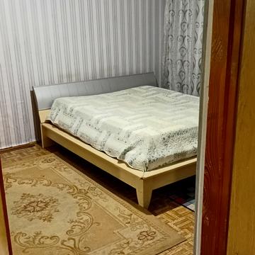 Вишняківська вул., 13