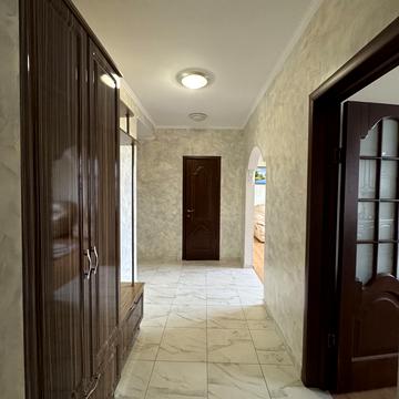 Гетьмана Мазепи вул., 35