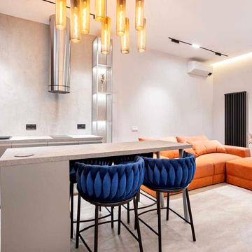 Ґарета Джонса вул. (Сімї Хохлових), 8