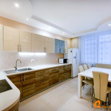 Володимира Наумовича вул. (Антонова-Овсієнка), 4-А