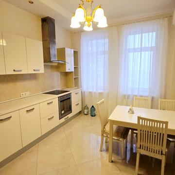 Євгена Коновальця вул. (Щорса), 36-В