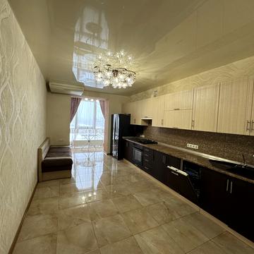 Святослава Хороброго вул., 7