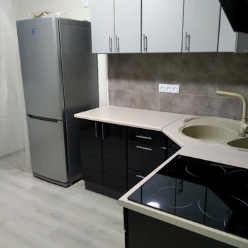 Перлинна вул., 6