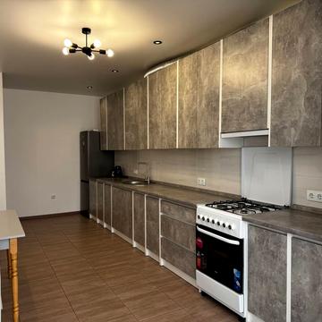 Карпатська вул., 17-А